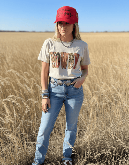 Y'alternative Howdy Graphic Tee
